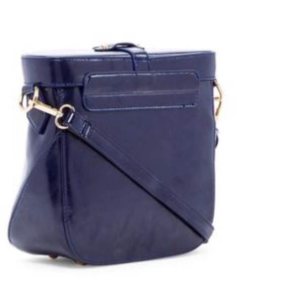 Last One⭐️NWT Pink Haley Vintage Crossbody Blue - Picture 2 of 4